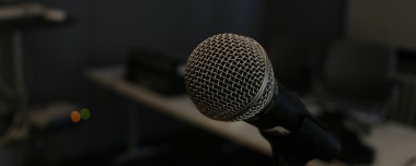 microphone-354070_1920